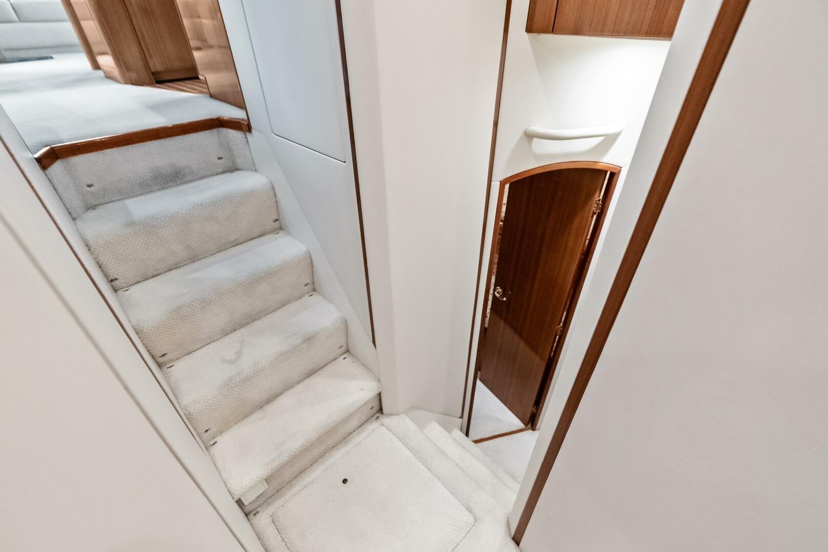 Viking 68 Enclosed Bridge