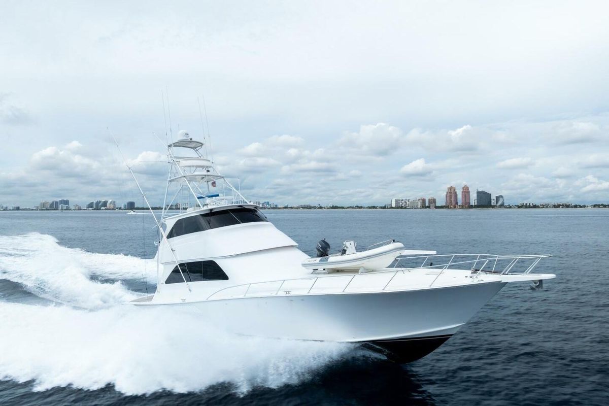 2006 Viking 68 