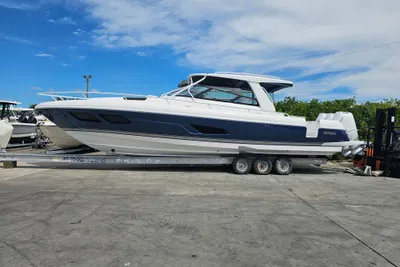 Intrepid 438 Evolution