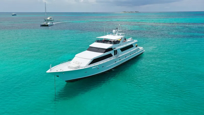 Island Time Yacht Photos Pics 