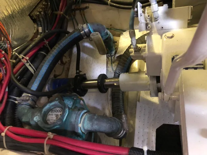 Living The Dream Yacht Photos Pics Dripless Packings