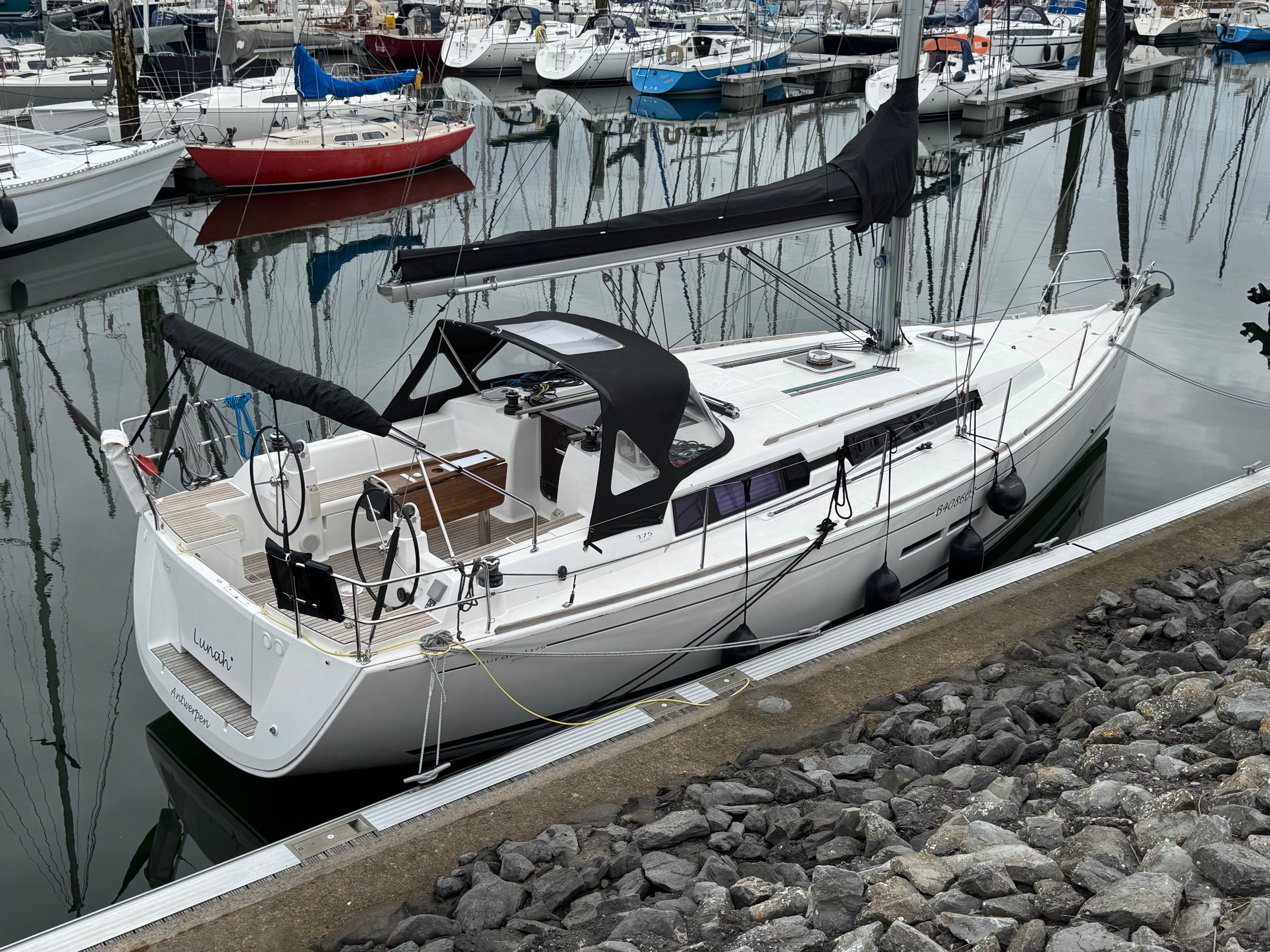2011 Dufour 375GL