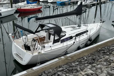 2011 Dufour 375GL