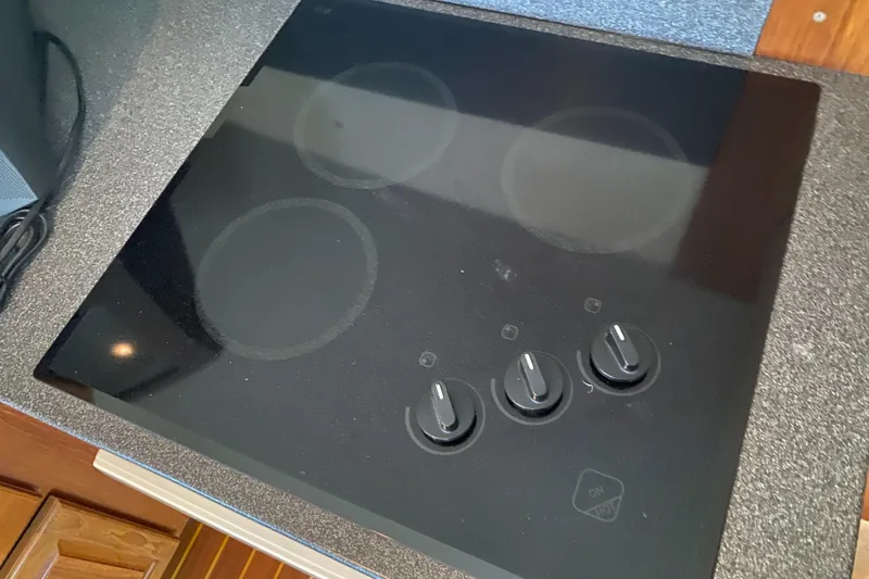 Trigger Happy Yacht Photos Pics 