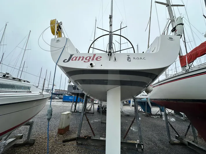 Jangle Yacht Photos Pics 