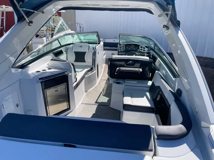 Andiamo Yacht Photos Pics 