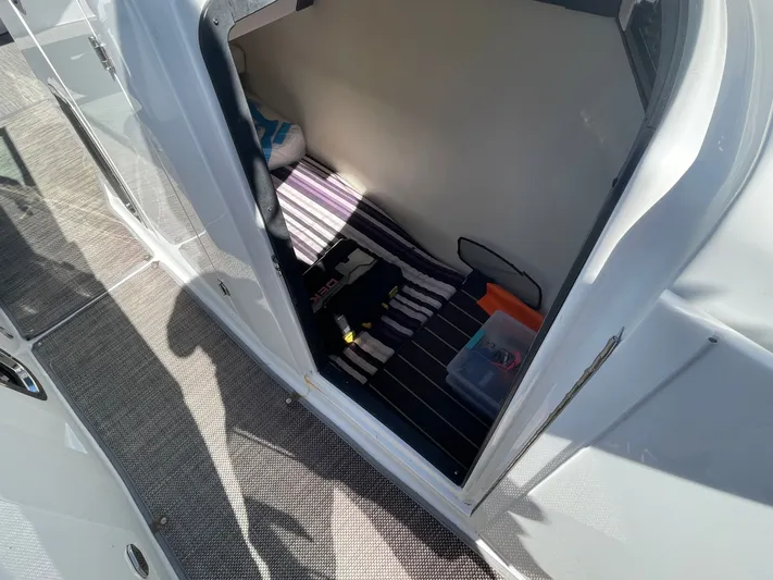 Andiamo Yacht Photos Pics 