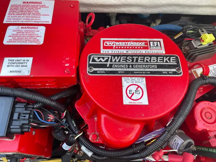 Andiamo Yacht Photos Pics 