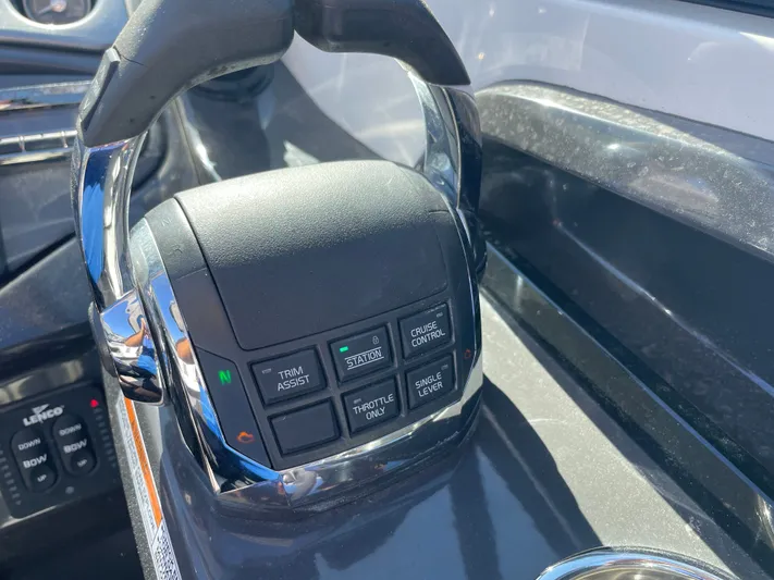 Andiamo Yacht Photos Pics 