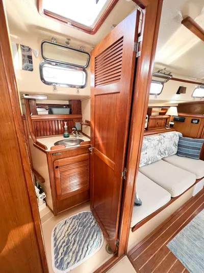 Kathryn Yacht Photos Pics 