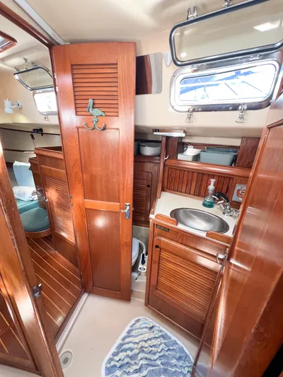 Kathryn Yacht Photos Pics 