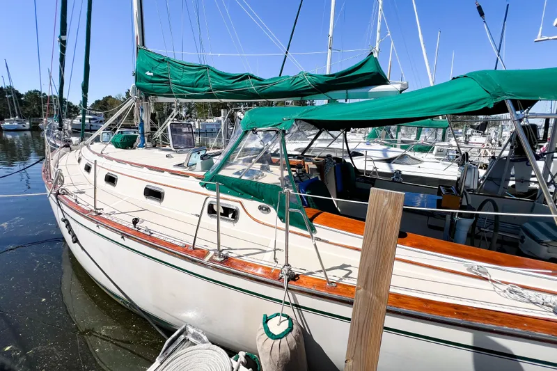 Kathryn Yacht Photos Pics 