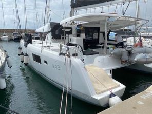 2023 Lagoon 42