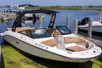 2022 Sea Ray SPX 210
