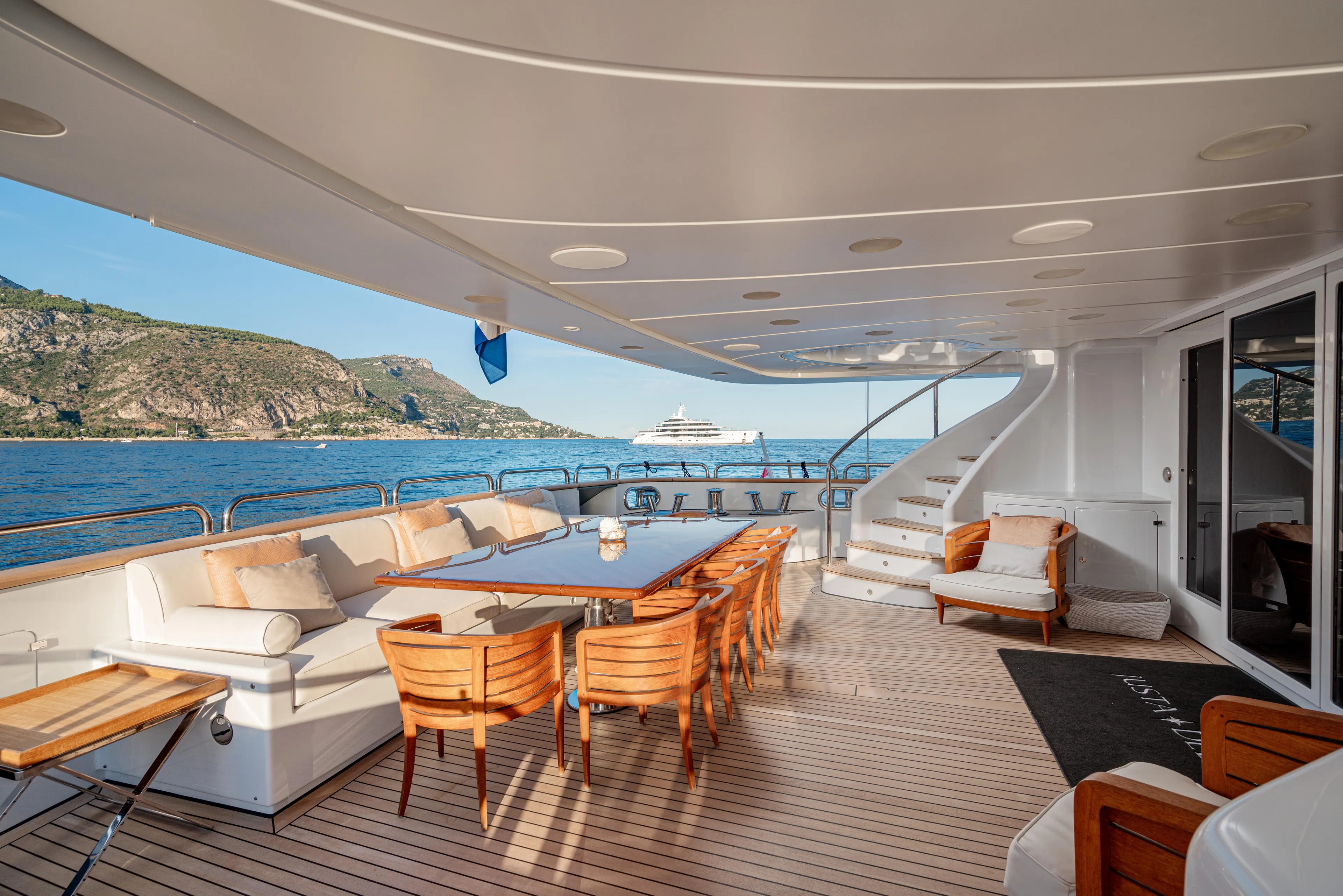 Justa Delia Yacht Photos Pics Benetti 145 Justa Delia - Aft Mezzanine