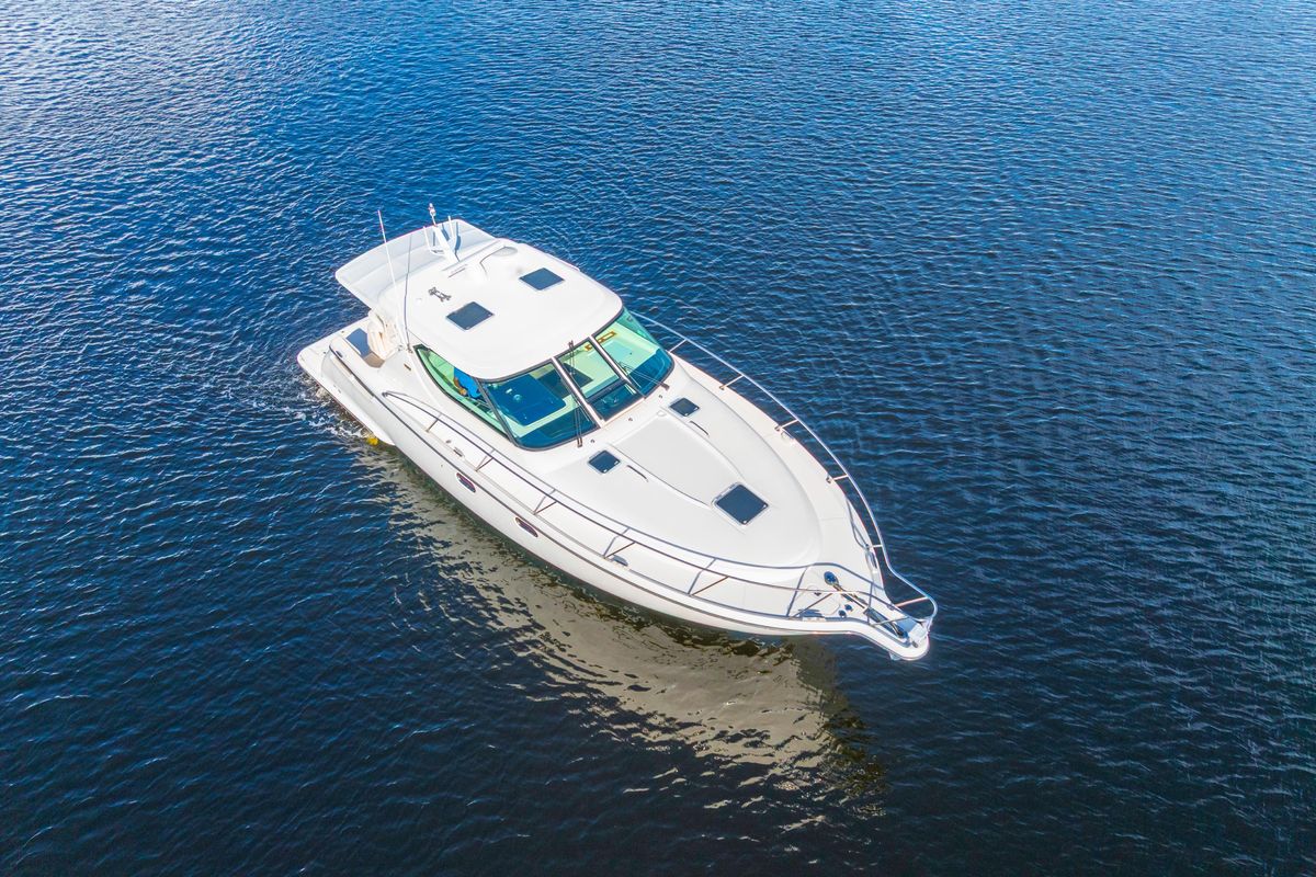 2011 Tiara Yachts 43