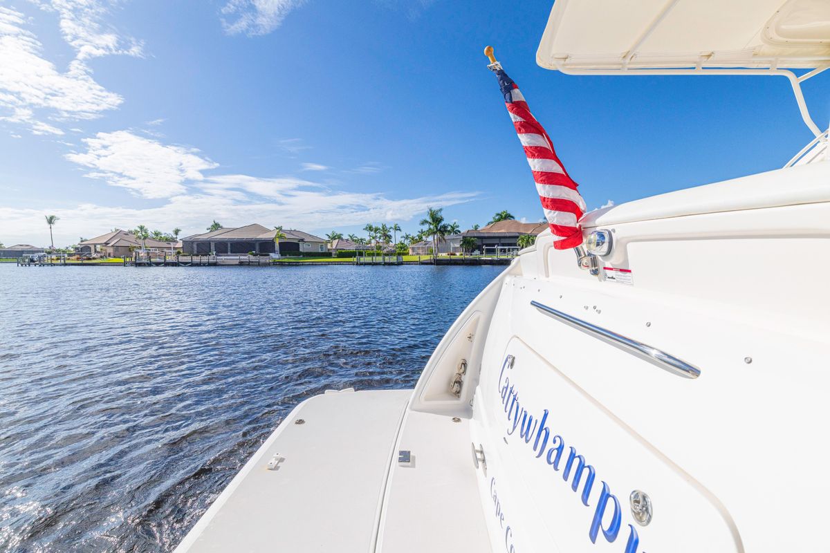 2011 Tiara Yachts 43