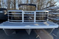 2023 Bennington 22LSB