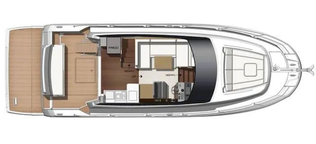 R & R Yacht Photos Pics Top view layout of a 2015 Prestige 420 yacht, showcasing interior design and deck space.