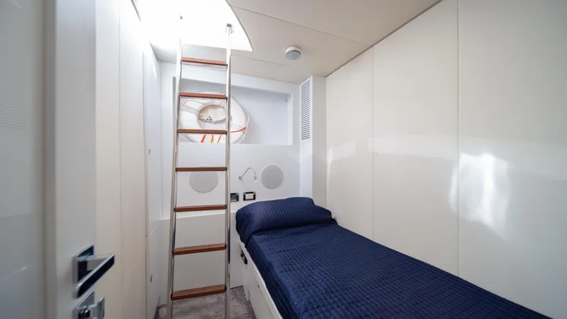 "liquid" Yacht Photos Pics 