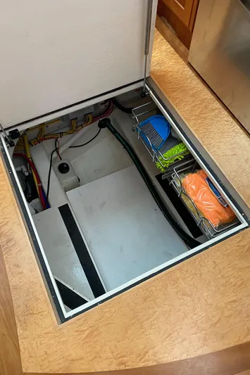 Hay Abby Yacht Photos Pics 