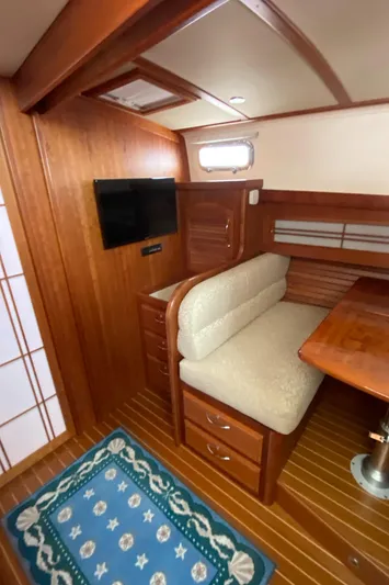 Hay Abby Yacht Photos Pics 