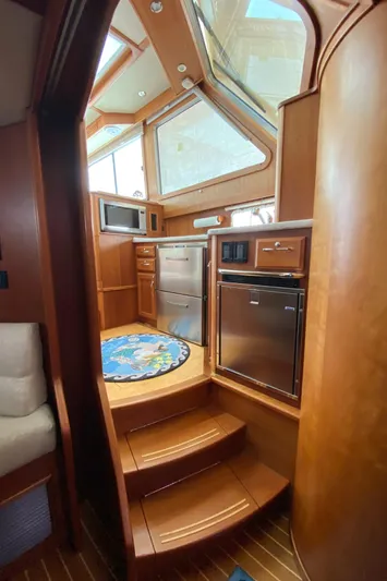 Hay Abby Yacht Photos Pics 