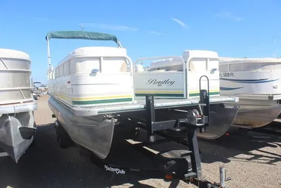 Bentley Pontoons 240 CRUISE
