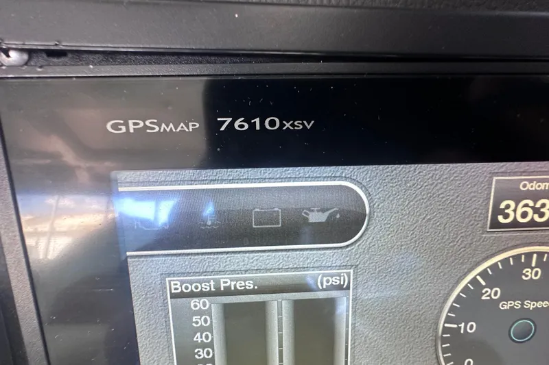  Yacht Photos Pics Close-up of GPSMAP 7610xsv display on 2005 Sea Ray 48 Sundancer boat.