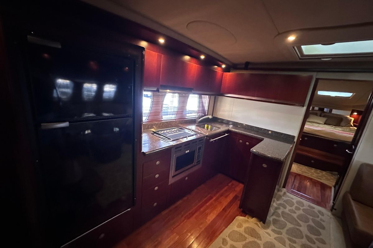 2005 Sea Ray 48 