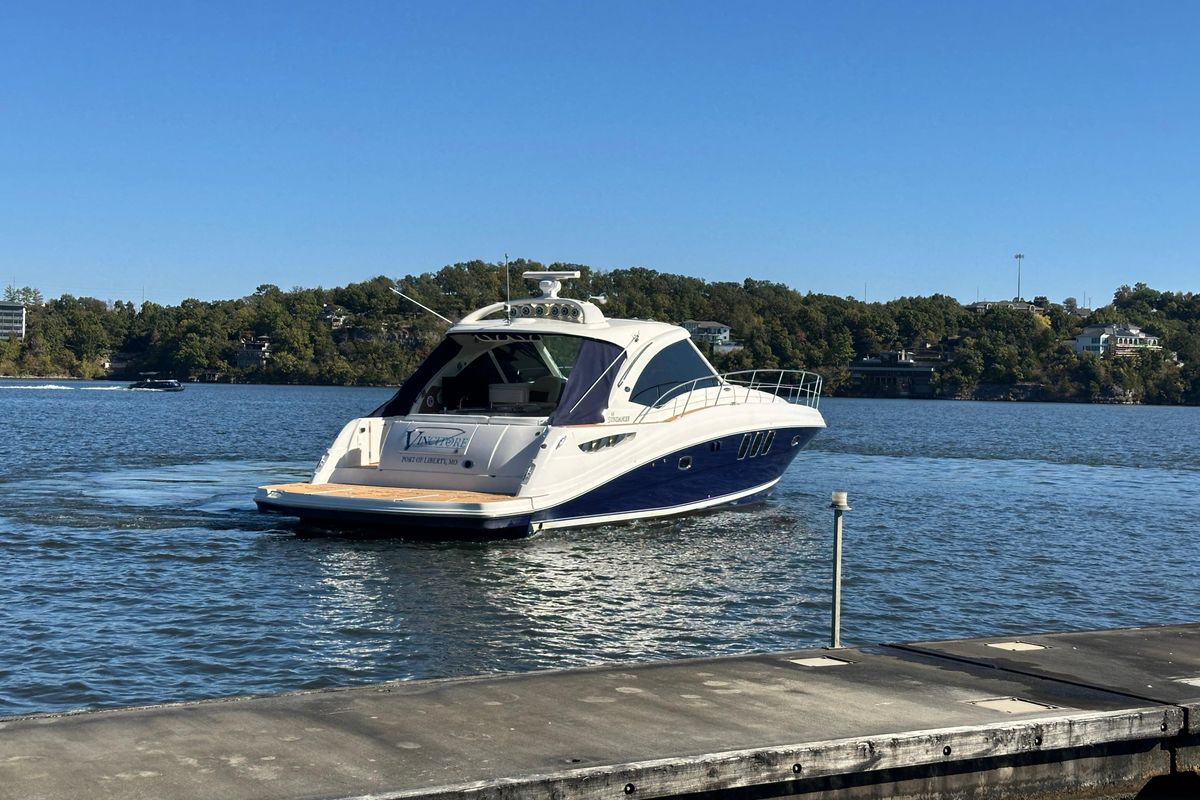 2005 Sea Ray 48