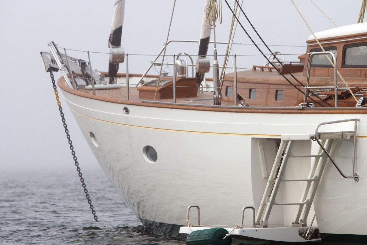 2009 Brooklin Boat Yard 91 