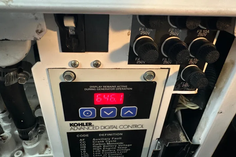  Yacht Photos Pics Kohler advanced digital control panel on 2007 Sea Ray 40 Sundancer boat, displaying 646.1.