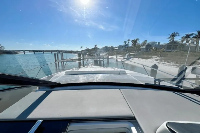 Blew Money Yacht Photos Pics 