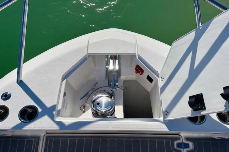 Blew Money Yacht Photos Pics 