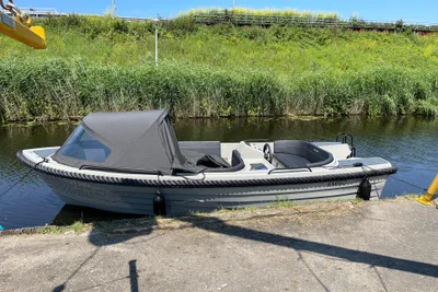 2024 Amigo 550 Prestige Blackline