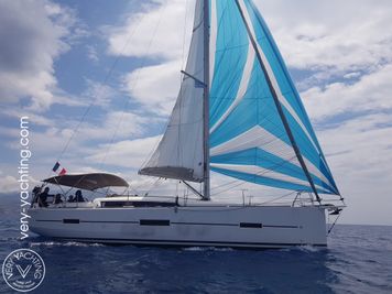 2016 Dufour 412 Grand Large