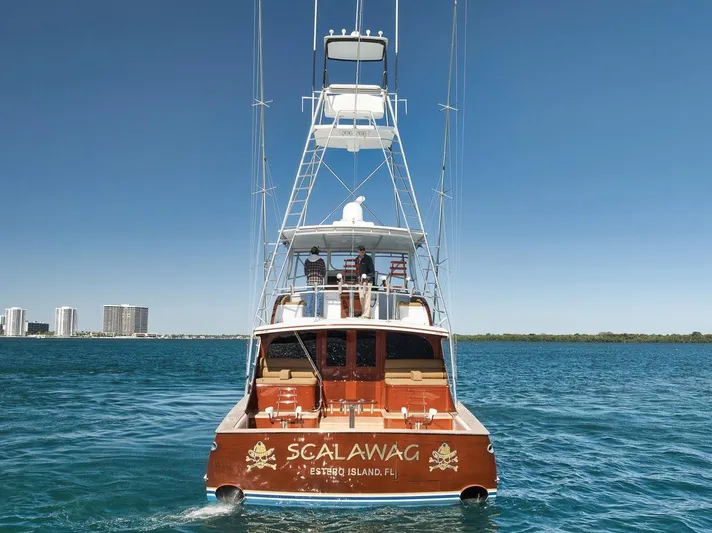 Scalawag Yacht Photos Pics Stern View