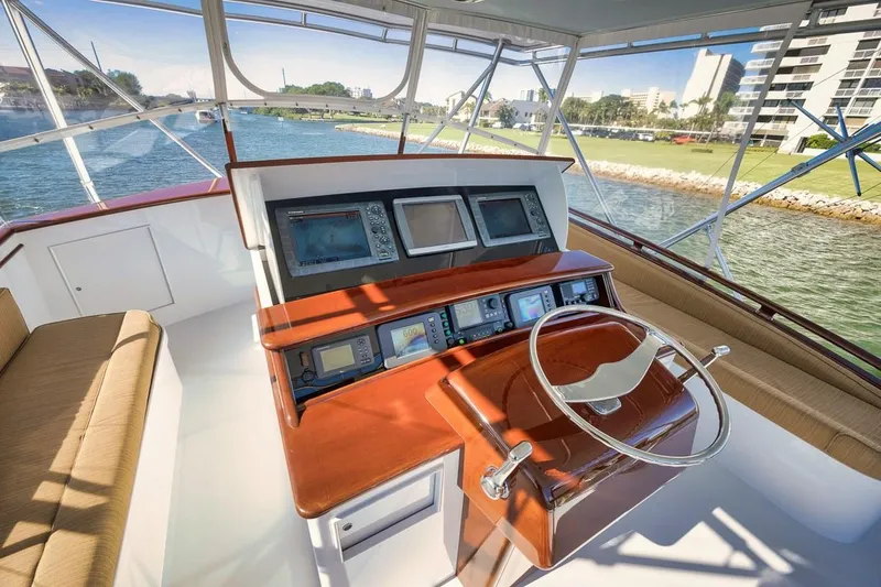 Scalawag Yacht Photos Pics Helm