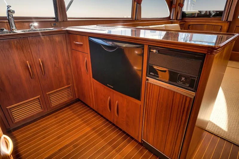Scalawag Yacht Photos Pics Galley