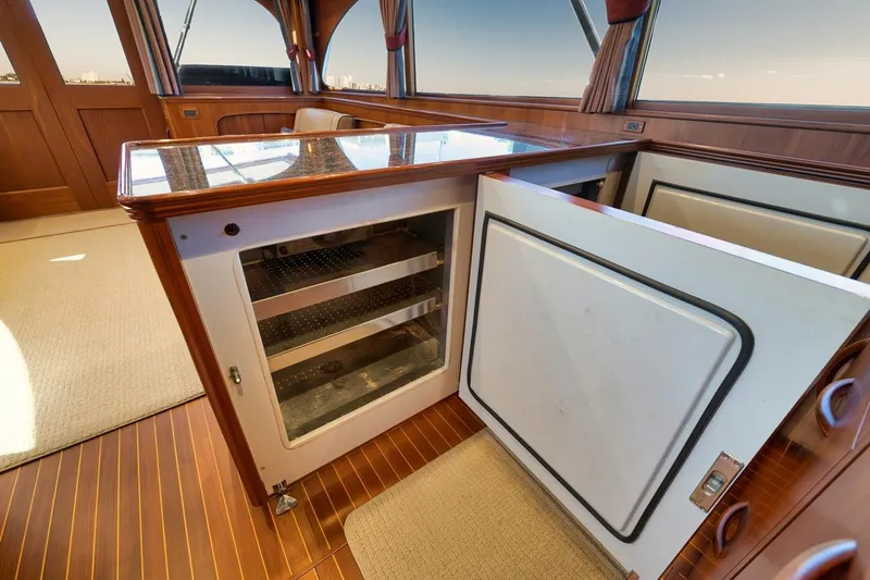 Scalawag Yacht Photos Pics Galley Refrigeration