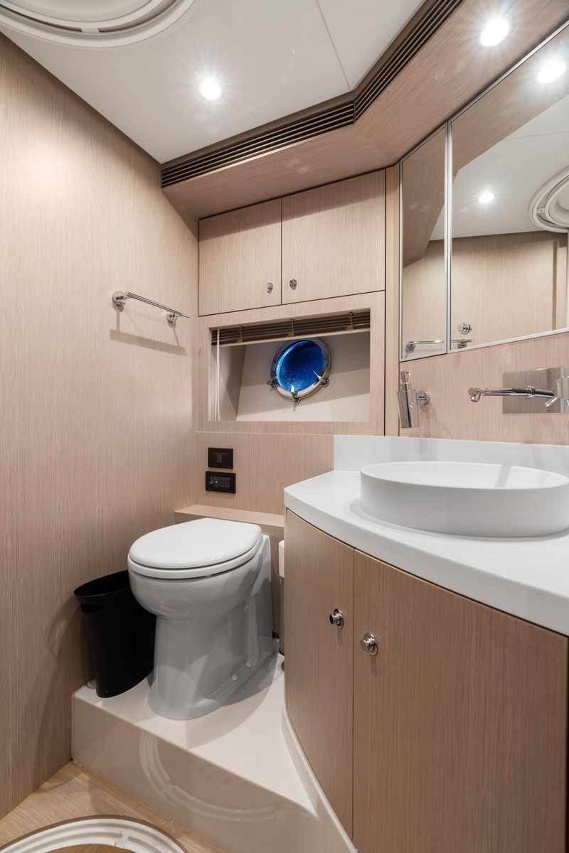 2015 Riva 63 