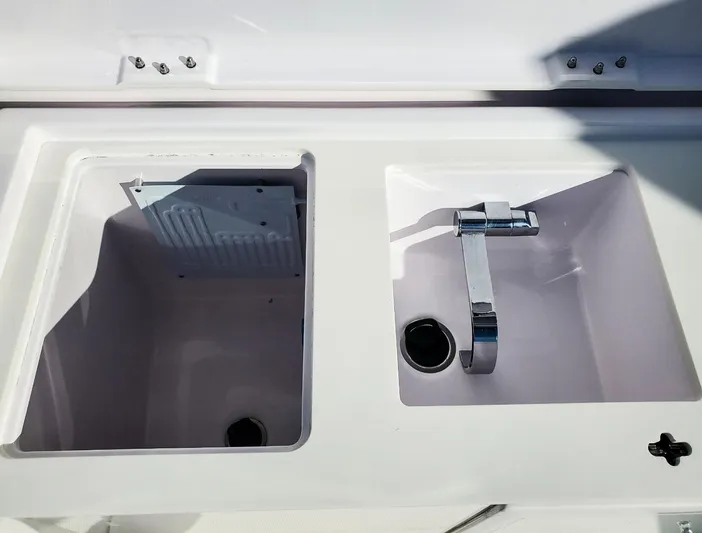 Bust It Big Yacht Photos Pics 