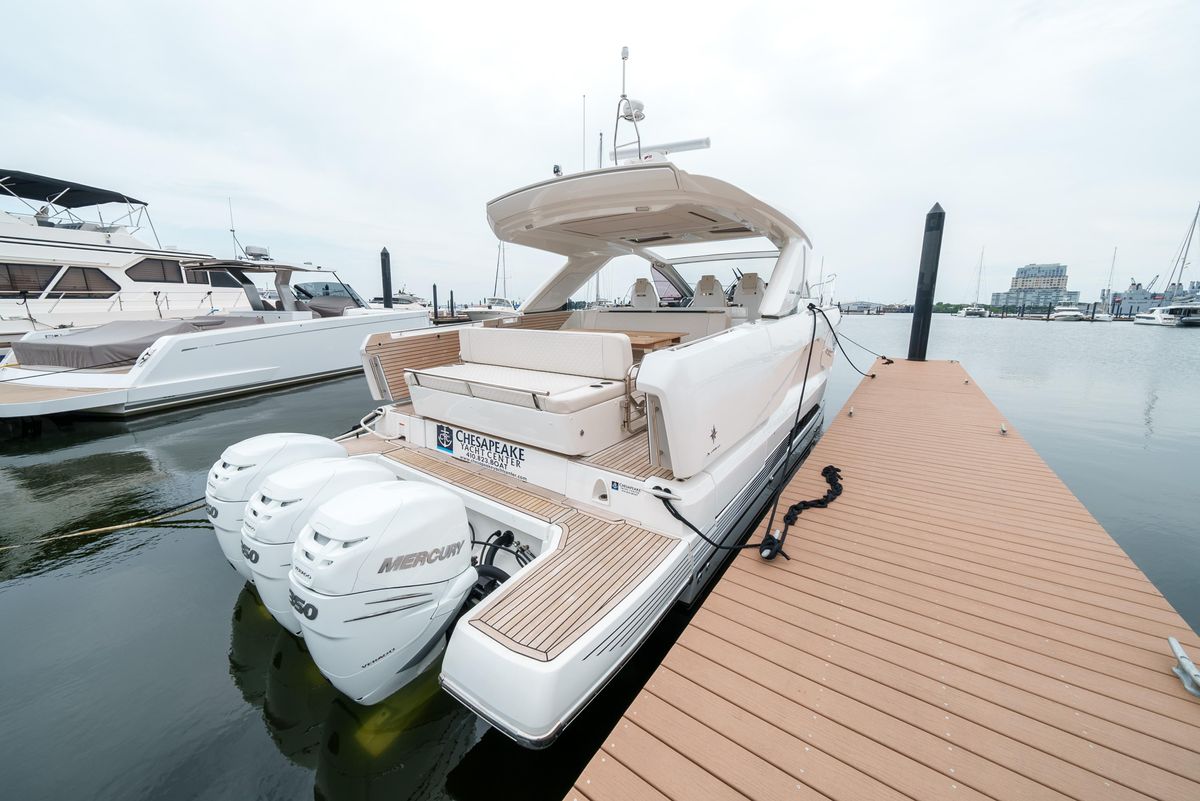 2024 Jeanneau 43 