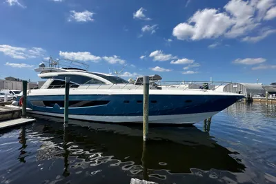 Cheoy Lee Alpha 87 Express Sportbridge