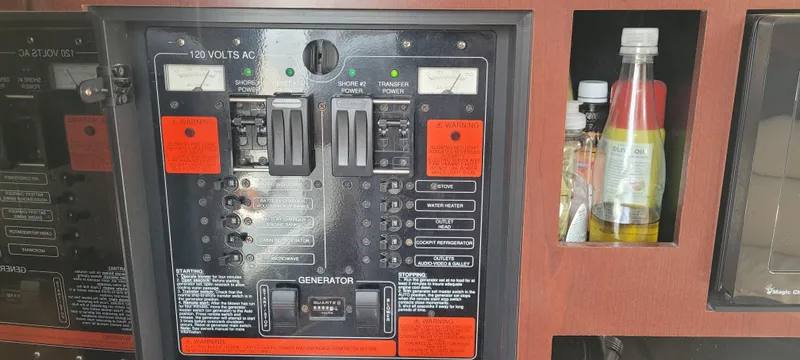 Dos Suenos Yacht Photos Pics 