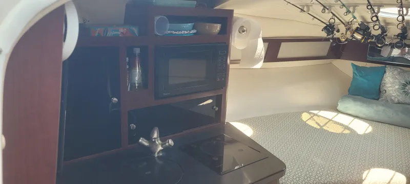 Dos Suenos Yacht Photos Pics 