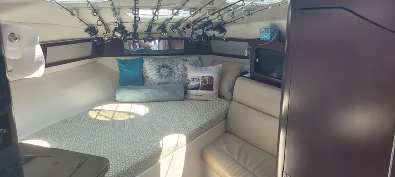 Dos Suenos Yacht Photos Pics 