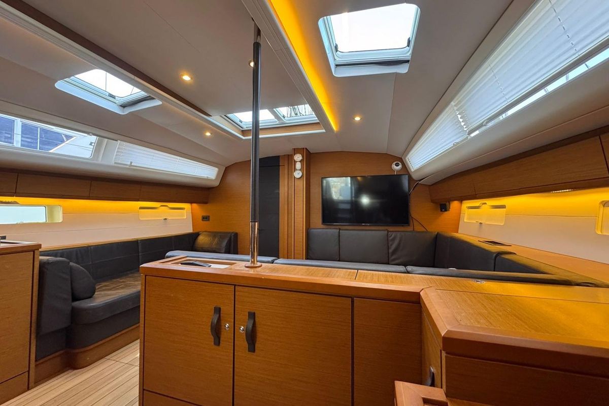 2018 Jeanneau 53 