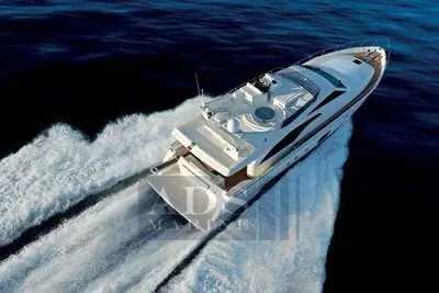 2008 Custom Ferretti 681